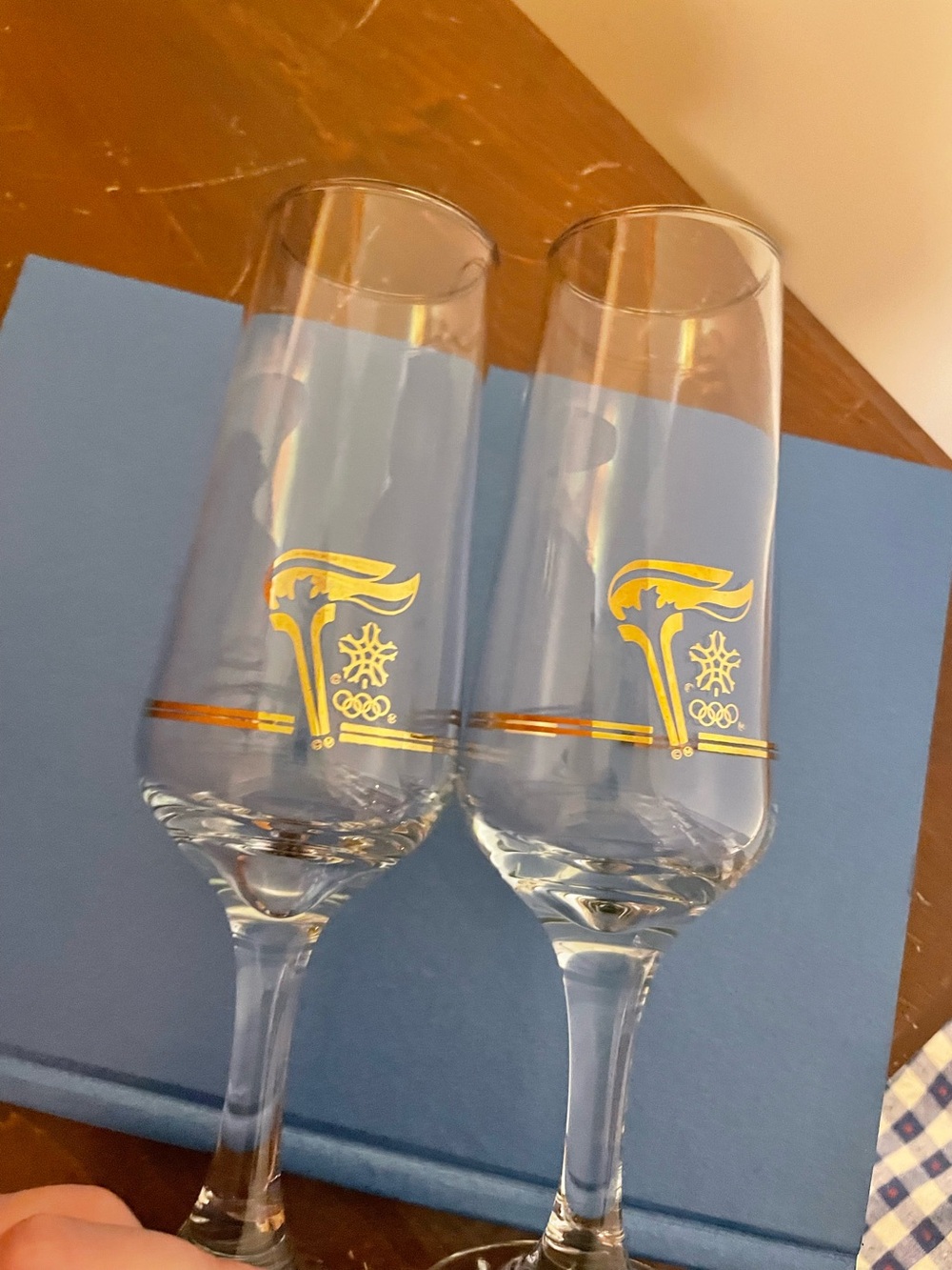 1988 OLYMPIC TORCH CALGARY 22kt Gold rim Champagne glasses set of 4 Vintage Mint